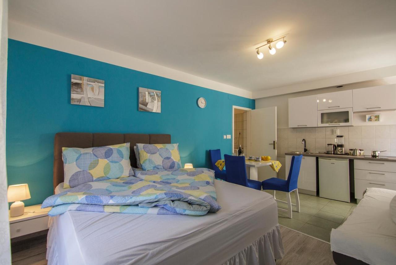 Apartment Filomena In The Center Komiza Luaran gambar